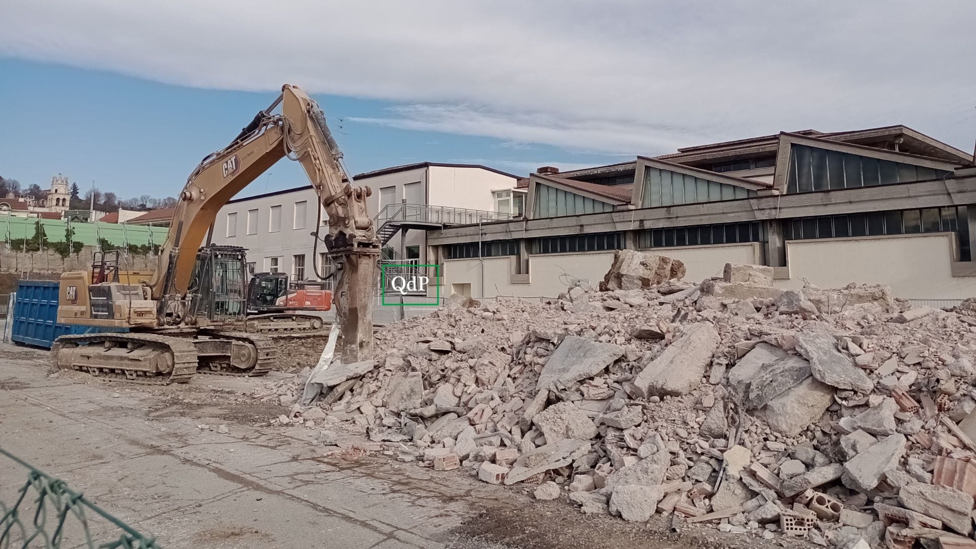 Ruspe all’Ipsia, Chies: “Mantenuto l’edificio storico, liberiamo spazi per la città”