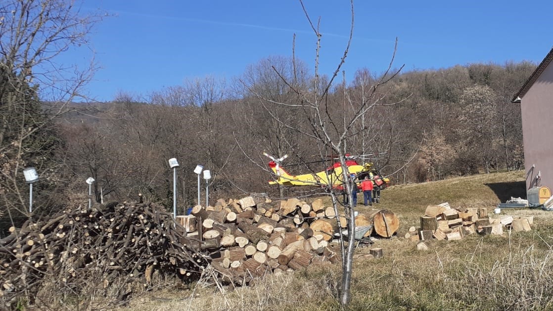 Incidente con un mezzo ecologico, anziana perde la vita