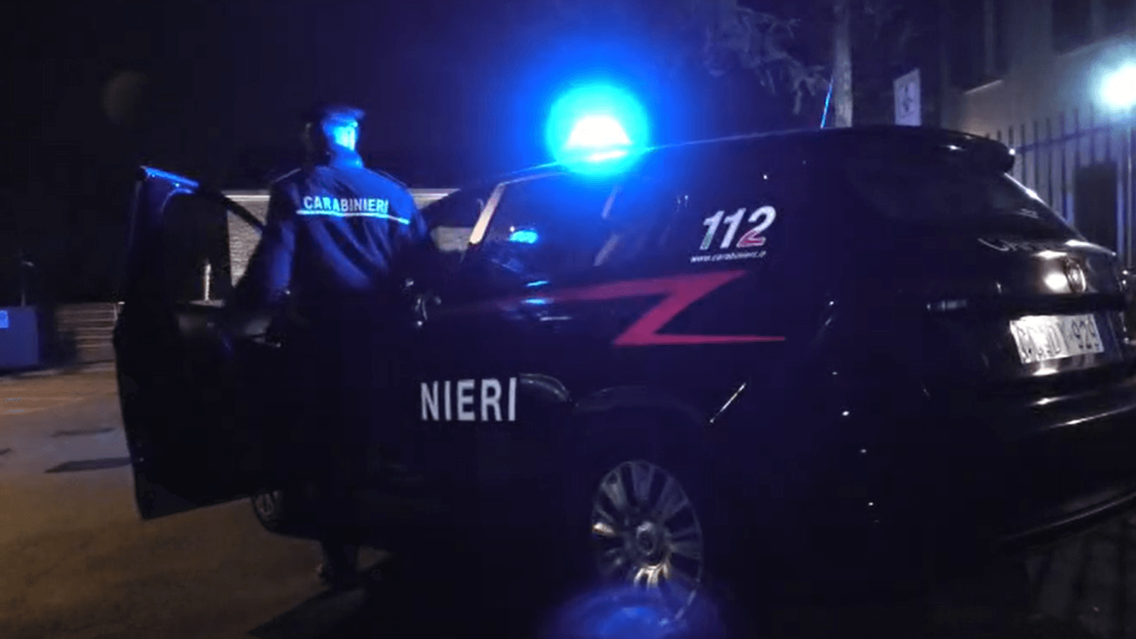 Prostituzione nel privé del night club, la copertura “dell’associazione culturale”: cinque misure cautelari