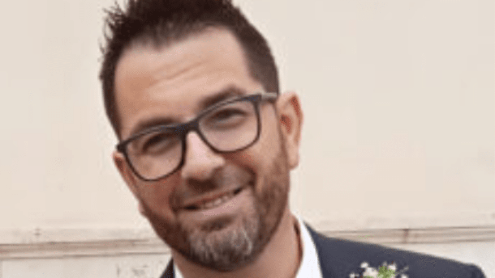Volley in lutto per l’addio a coach Marco De Palo: “Sei stato un esempio”