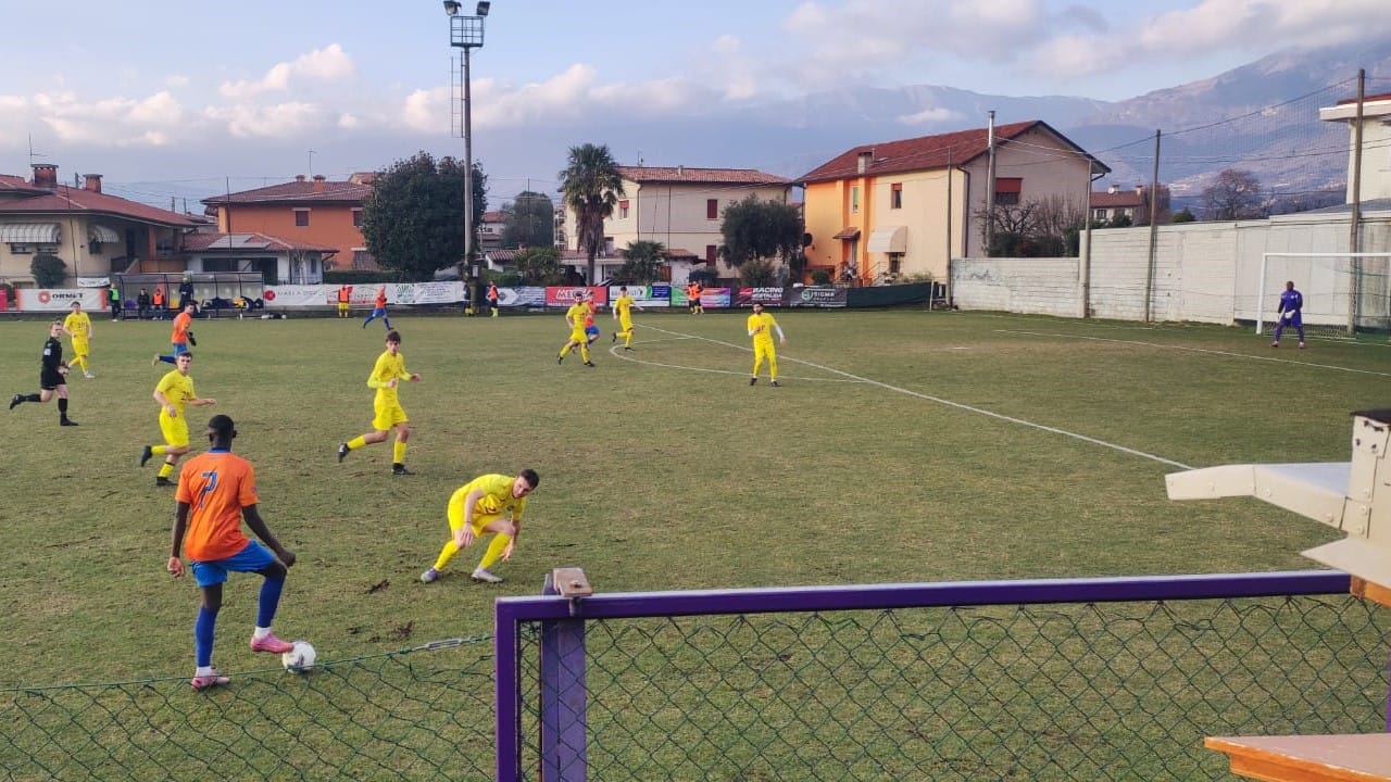 Calcio. Scivolone casalingo del Conegliano, colpi pesanti per Careni Pievigina e Barbisano